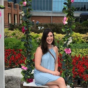 Meet your Posher, Lindsey